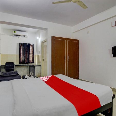 Hotel O Stay U Like Hotel'S Hyderabad Exterior photo