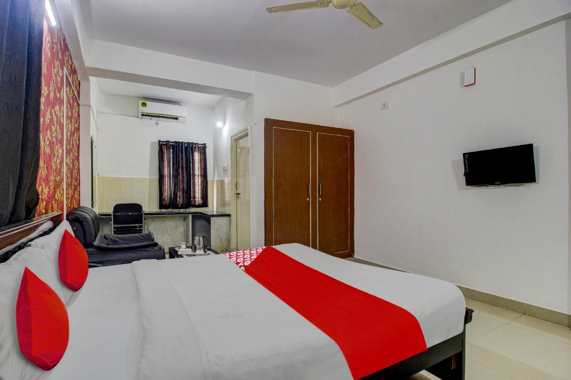 Hotel O Stay U Like Hotel'S Hyderabad Exterior photo
