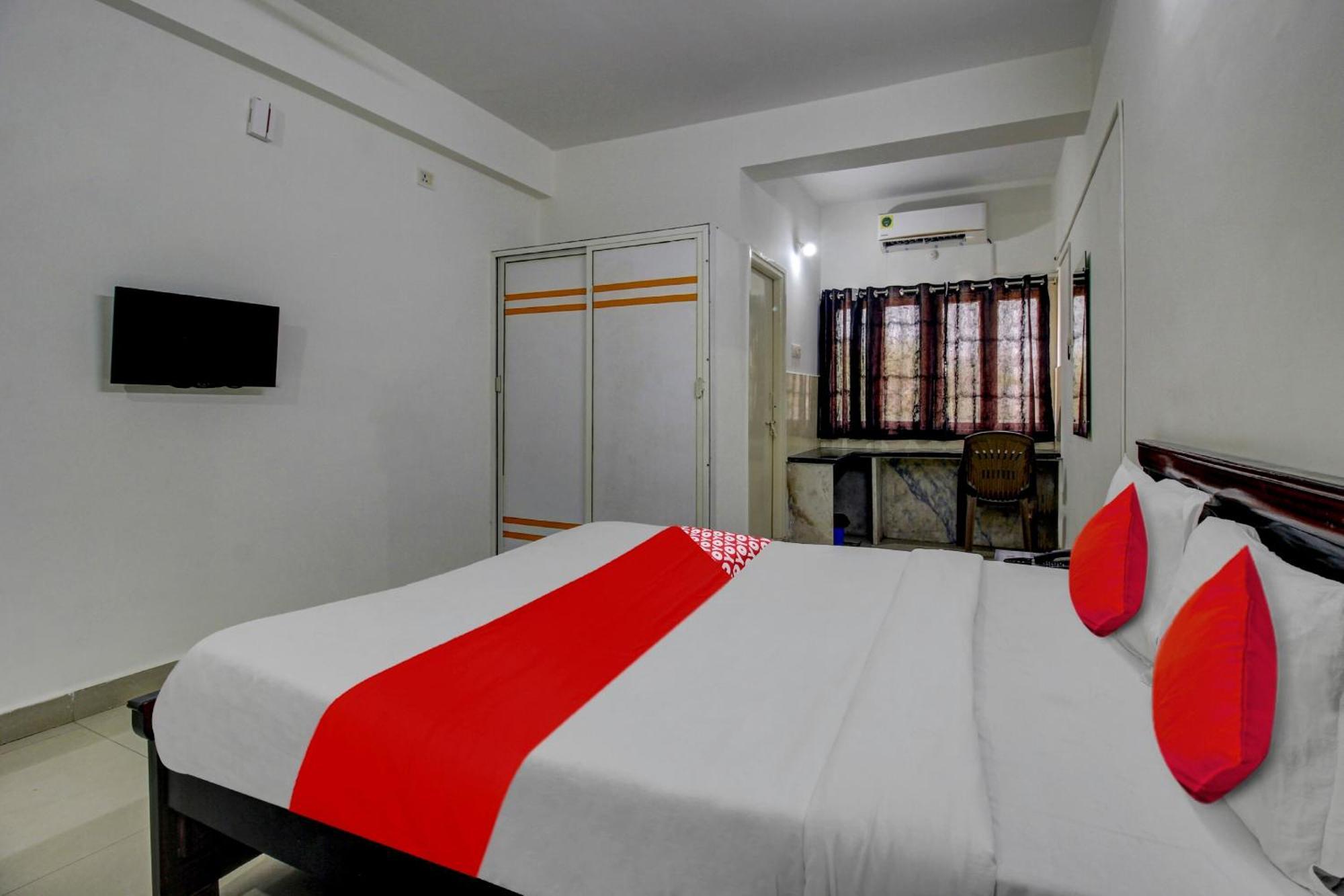 Hotel O Stay U Like Hotel'S Hyderabad Exterior photo