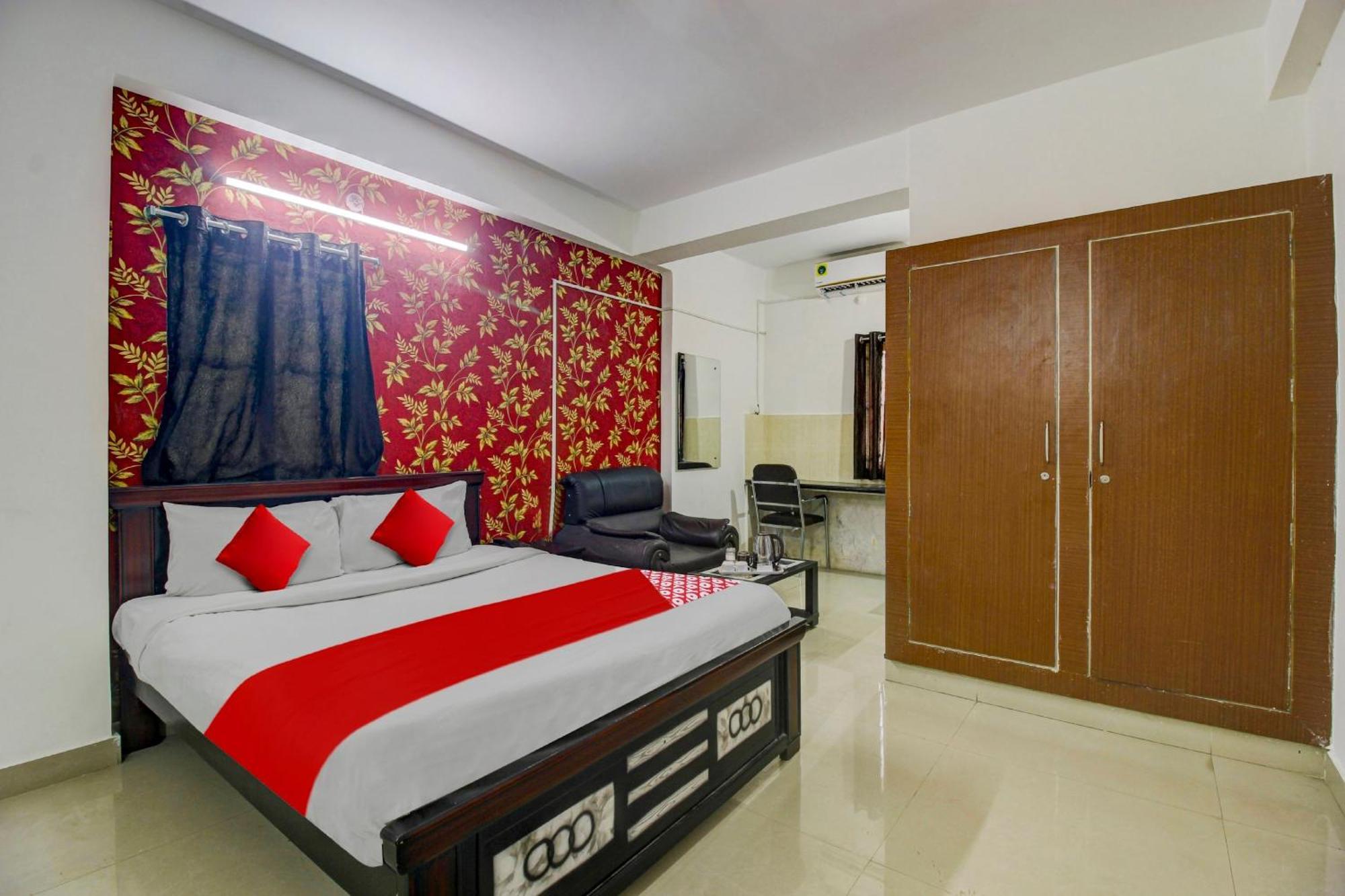 Hotel O Stay U Like Hotel'S Hyderabad Exterior photo